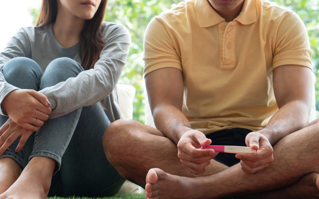 How to tell your partner you're pregnant